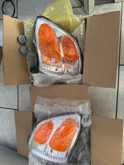 2005-2006 Toyota Tundra/05-07 Sequoia Headlight Assembly