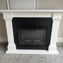 Real Flame Callaway Grand Electric Fireplace 
