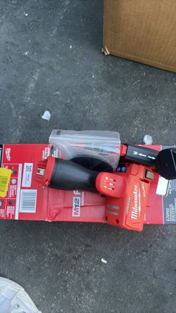 BRAND NEW Milwaukee 3” Compact Cut Off Tool