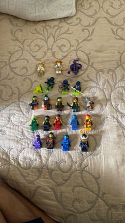 Rare lego ninjago mini-figure lot