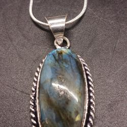 Healing  Crystal  And Necklace 