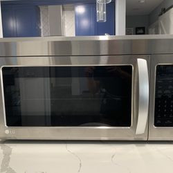 LG  Microwave Oven