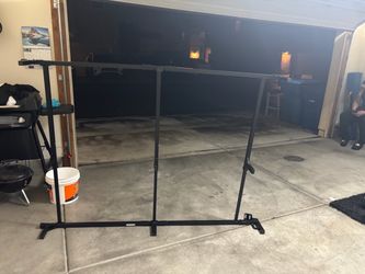 Metal bed frame