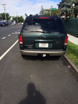 2003 ford explora Eddie Bauer 101000 miles