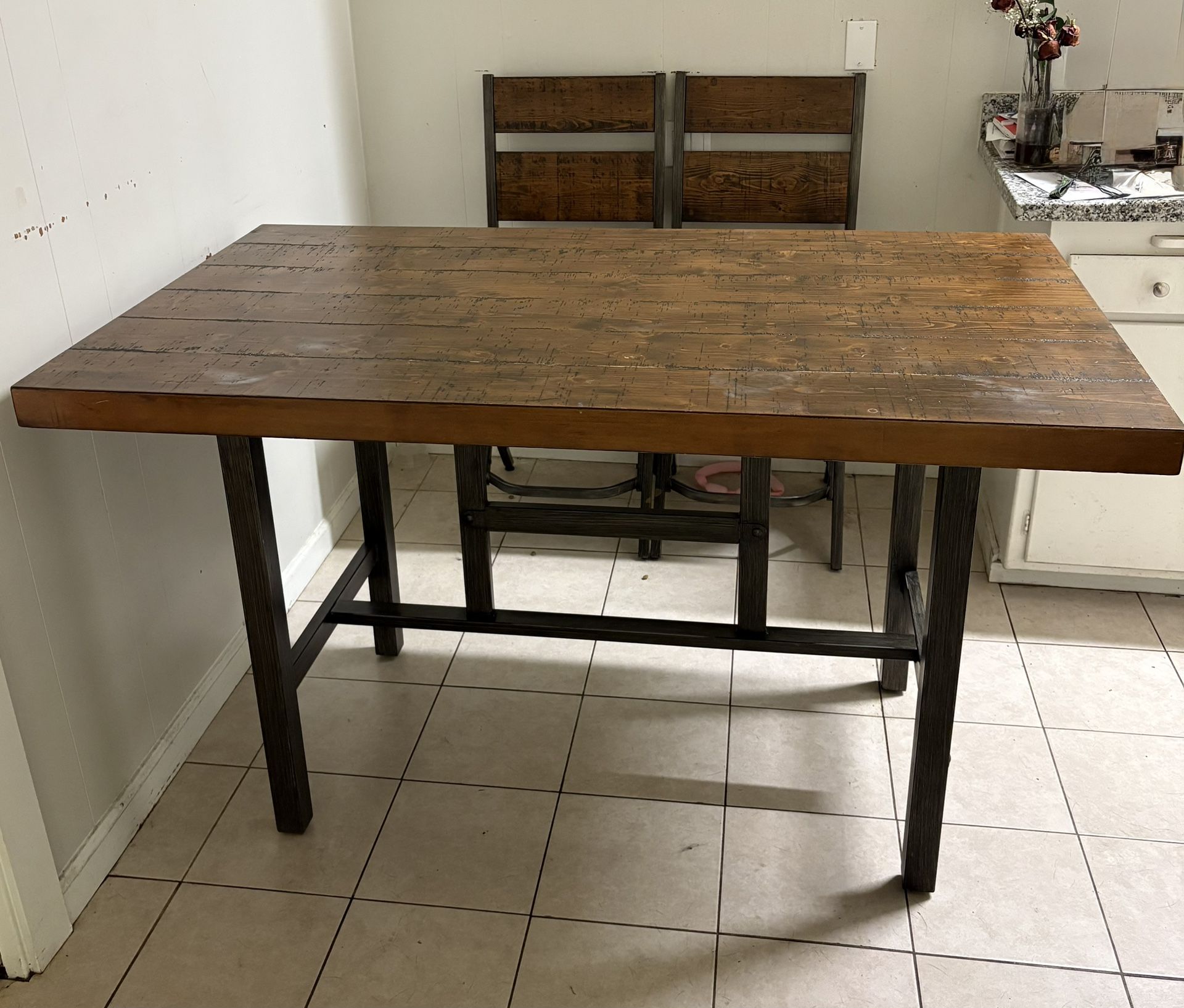 4 Seat Dining Table