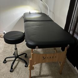Massage Table / Lash Bed 