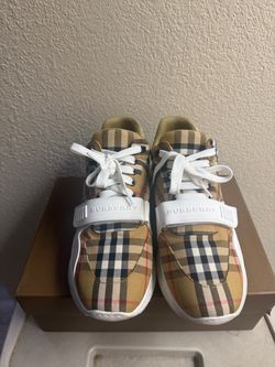 Burberry shoes