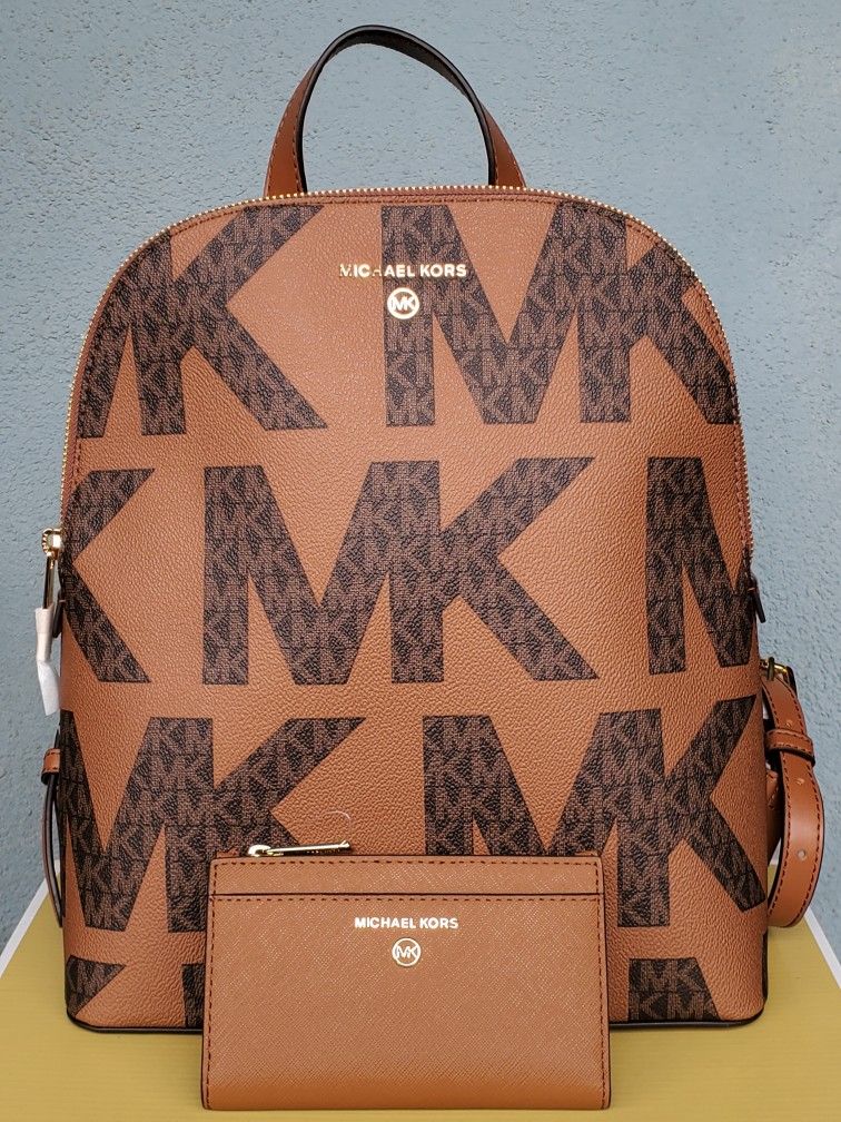 Michael Kors Backpack And Wallet Set