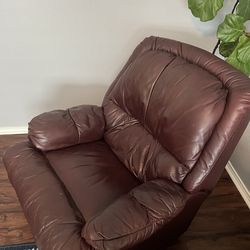 Leather Match Recliner – Very Comfortable, Clean - Great Condition | Dallas, TX