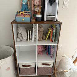 Kids  Book Shelve Unit  With Baskets