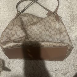 Coach Shoulder Bag, Two Tone Classic Coach Pattern