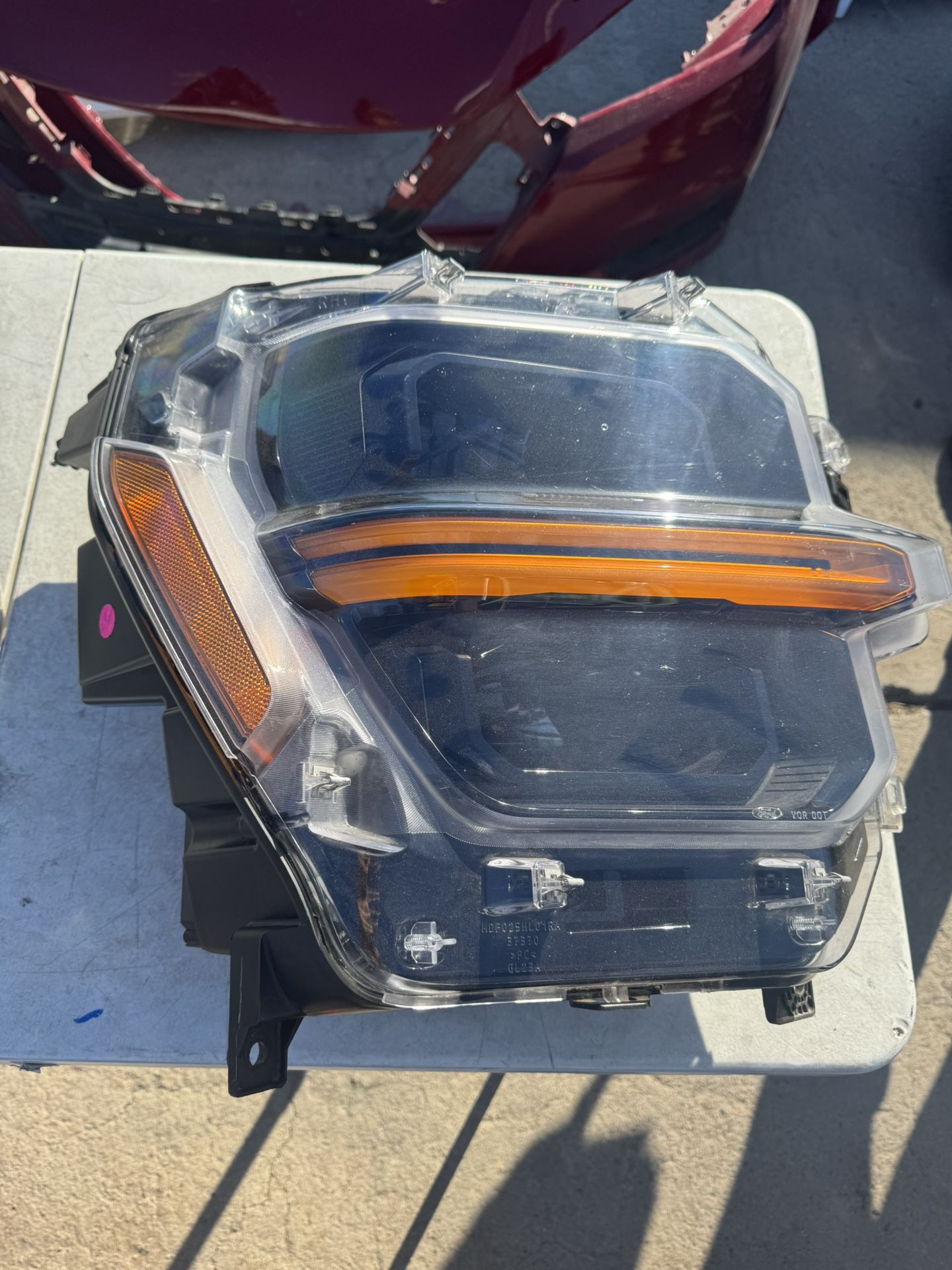 Ford F150 Right Headlight Lid Oem