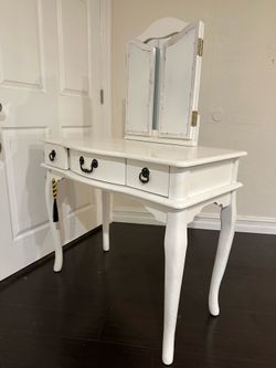 Makeup Desk All Wood