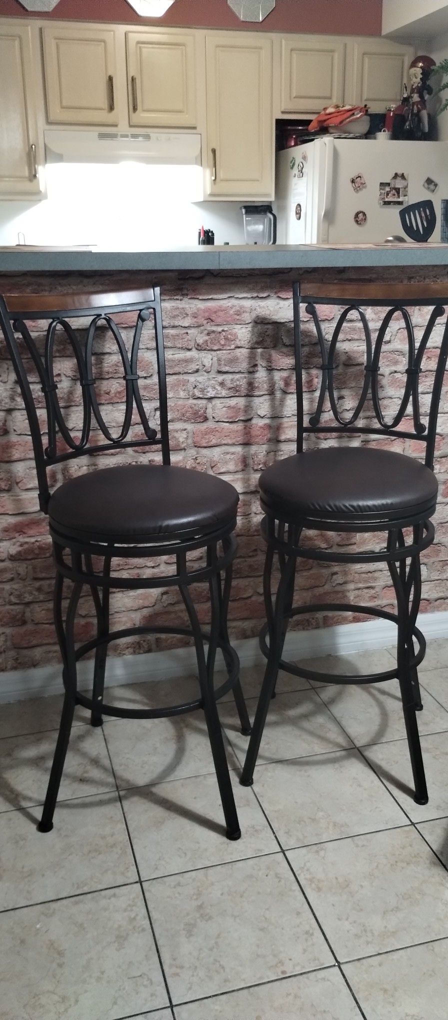 Bar Stools 