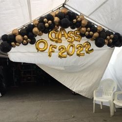 Graduation balloon decoration 