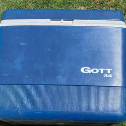 Gott 34 Qt Cooler