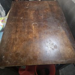 Dinning Table And 4 Chairs