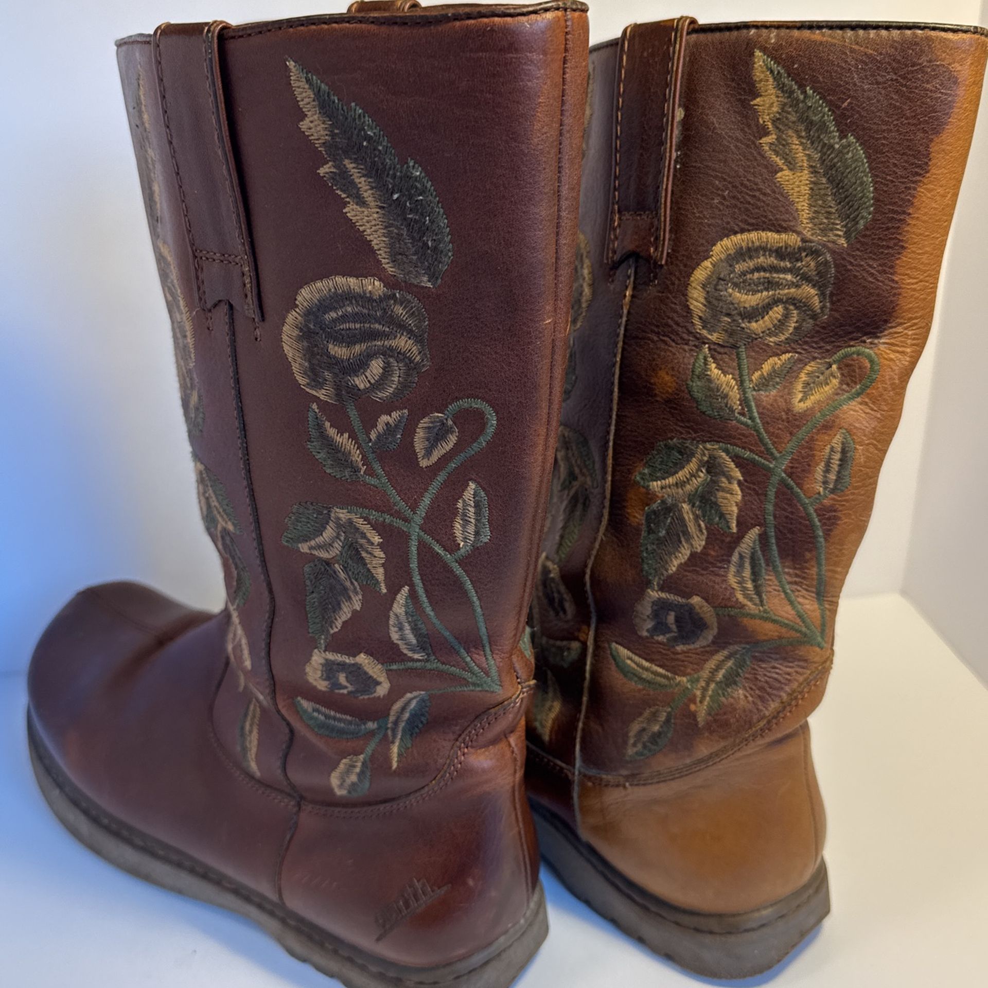 Wrangler Ochre Earth Brown Leather Embroidered Cowboy Boots Women's Size 9B