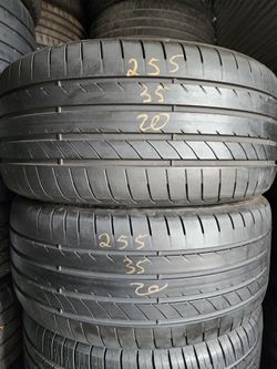 255/35/20 goodyear eagle 95% TREAD
