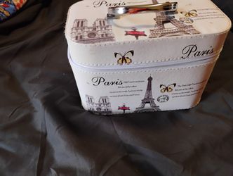 Paris France Box 