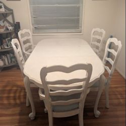 White Dinning Room Table 