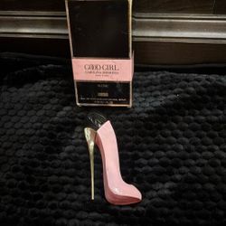 Carolina Herrera Good Girl Blush 