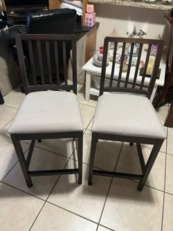 2 bar stool