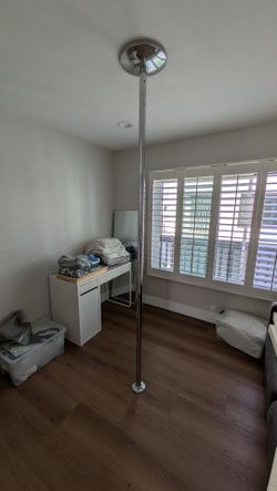 Chrome Freestanding Dance Fitness Pole X-Pole
