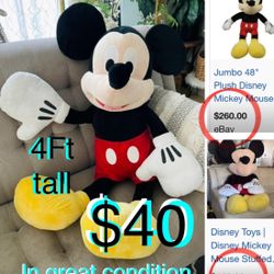 $40 Disney Giant/Jumbo 4 Feet Mickey Mouse in great condition original Disney merchandise