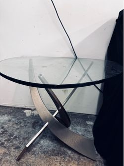 Mid Century Modern Glass/Metal Table