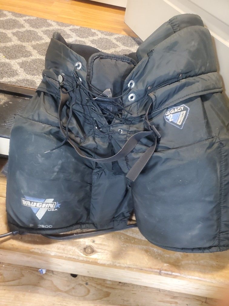 Vaughn Mens Size Medium Goalie Pants