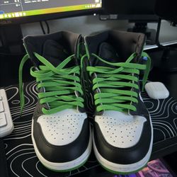 JORDAN 1 HIGH OG LUCKY GREEN