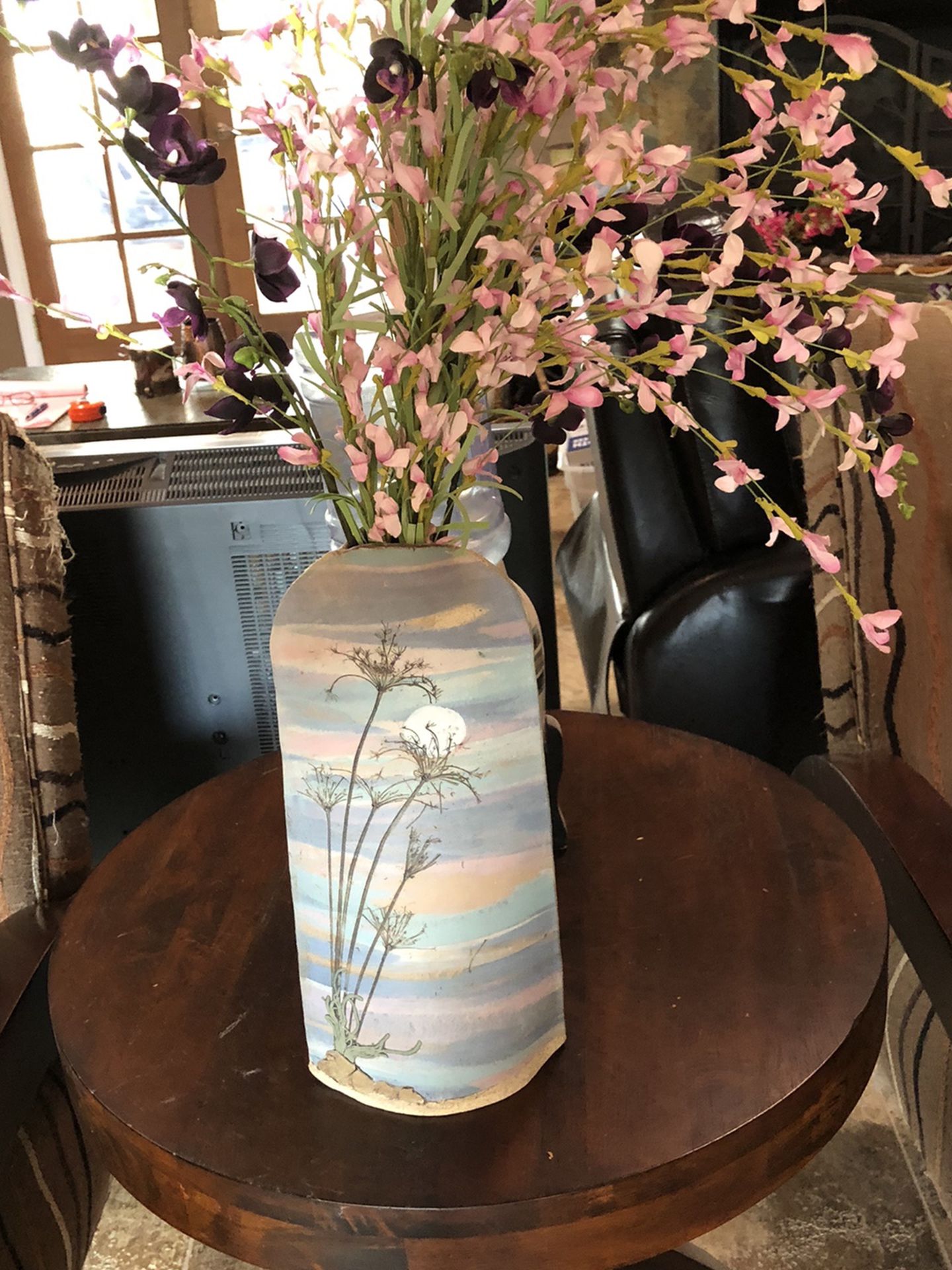 Vases With Pink Flowers
