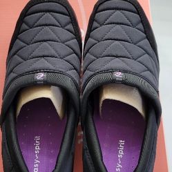 Women Shoes, Brand New In Box