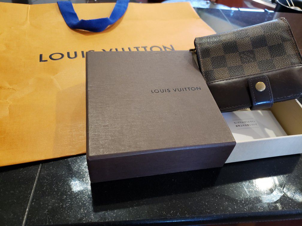 Authentic Louis Vuitton wallet