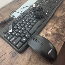 Logitech Wired Keyboard And Mouse 