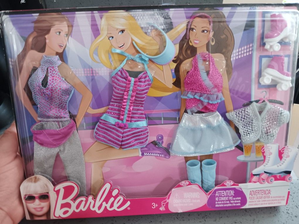 Barbie Clothing 