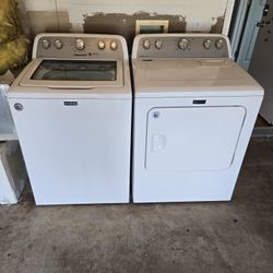 Maytag Bravos High Efficiency Washer and Dryer Set (Electric) 