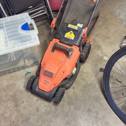 Black Decker Electric Lawnmower 