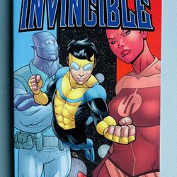 Robert Kirkman Invincible Volume 9: Out Of This World (Paperback) NM/M 9.4-9.6!
