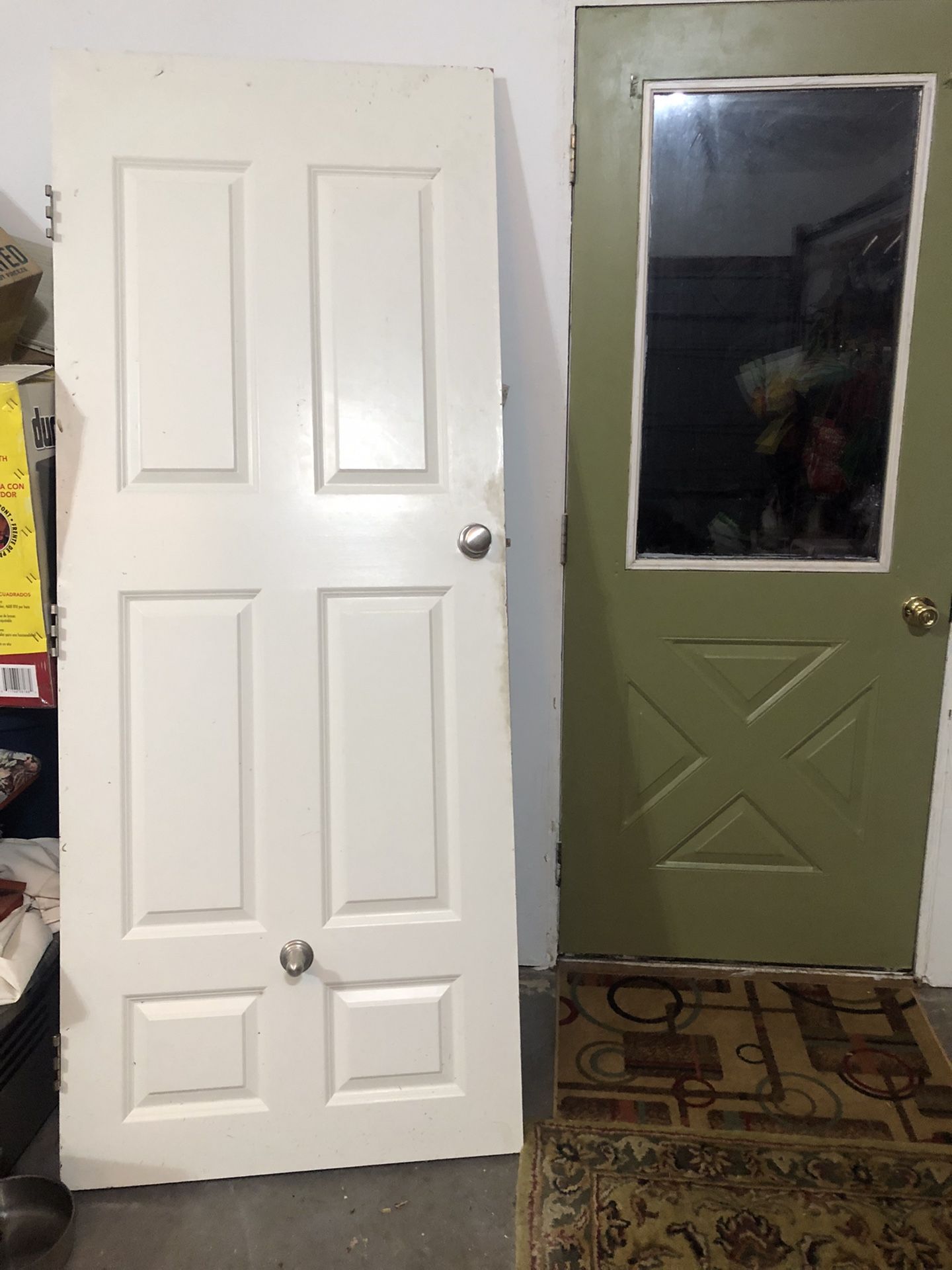 Solid Wood White Interior Door With Knob