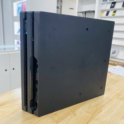 PS4 Pro 