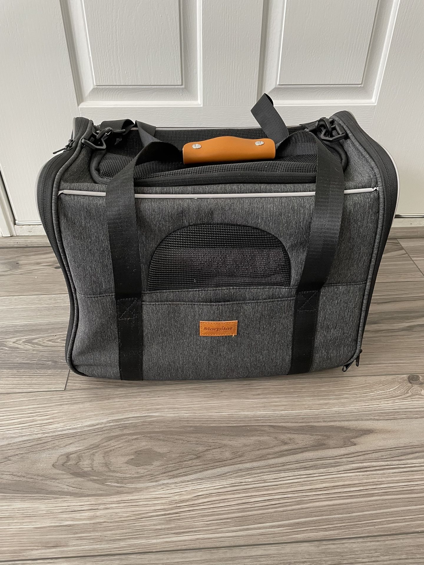 Pet Carrier 