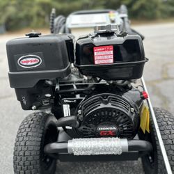 New Honda Pressure Washer 4200
