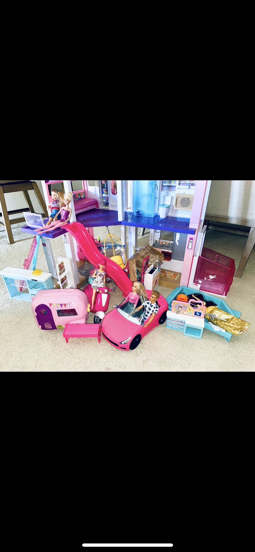  Barbie House 
