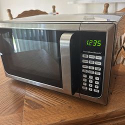Hamilton Beach 1000+ w Microwave