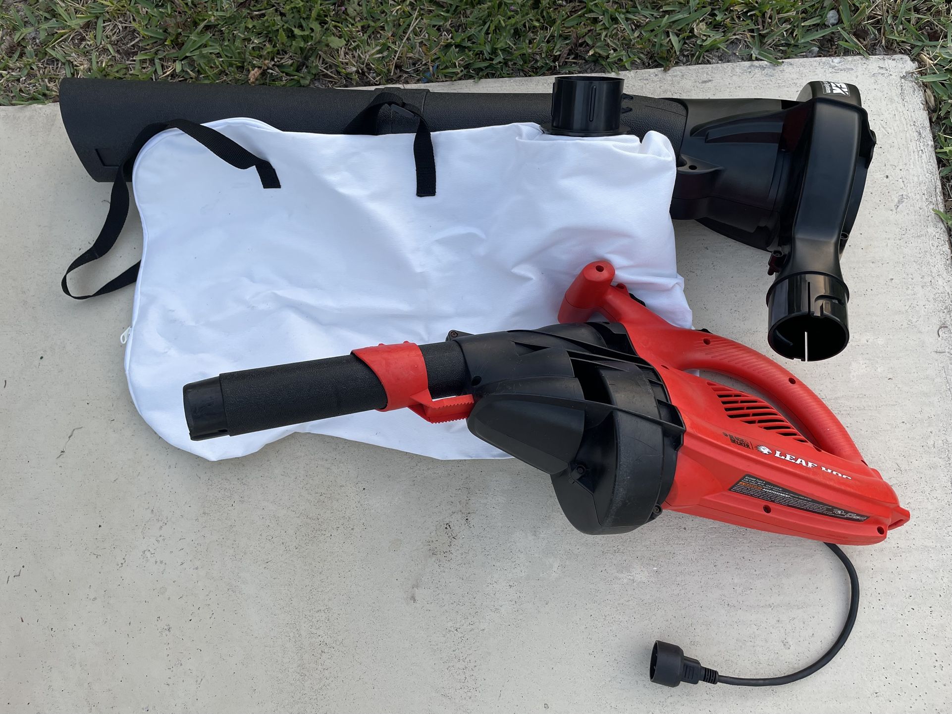 Black & Decker BV2500 200 mph Leaf Blower & Vacuum