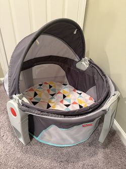 Fisher-Price Portable Bassinet On-The-Go Baby Dome, Travel Play Space