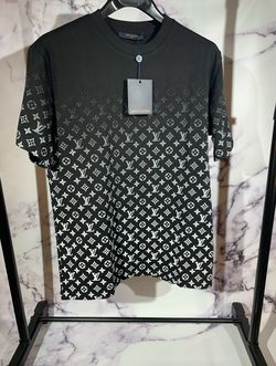 2021 Louis Vuitton Watercolour Monogram T-shirt for Sale in Glyndon, MD -  OfferUp