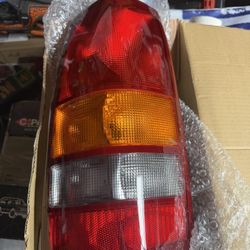 99-03 Silverado Left Tail Light